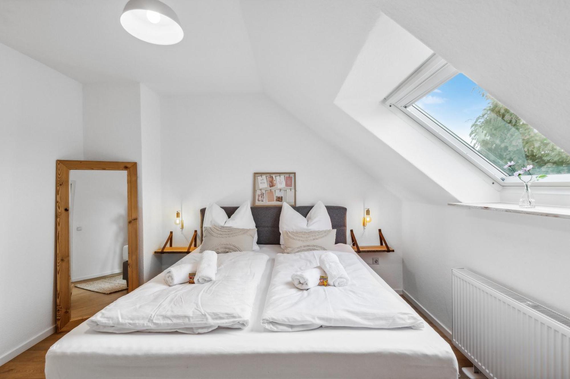 Citychalet- 73M2-Boxspringbett-Neu Renoviert-Kueche-Sehr Ruhig Bochum Luaran gambar